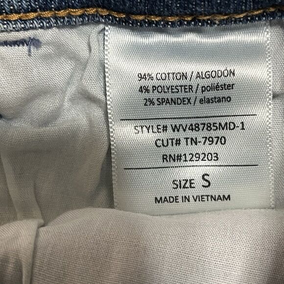 Nectar Premium Denim Jean Shorts, Women’s Size Small, Distressed, 5 Pocket - Picture 3 of 6